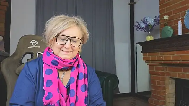 marta_wils - Marta_Wils's free webcam