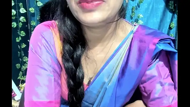 Forever_Love2025 webcam