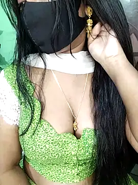 Webcam Model (Idhika-Paul) is live