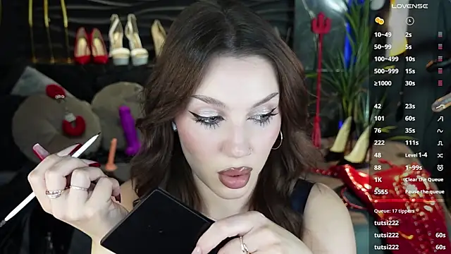 MistressDarsy webcam