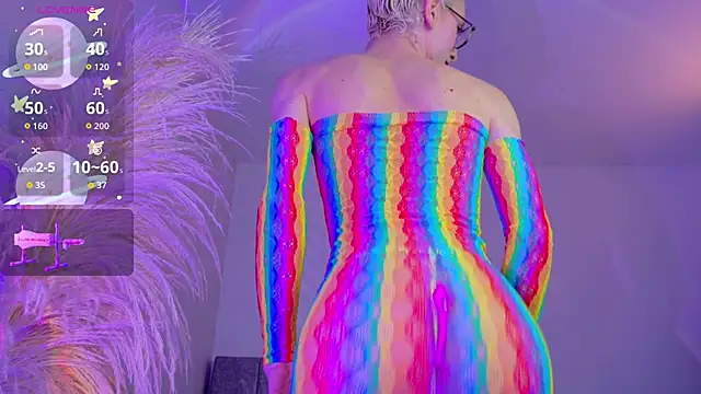 liiamluna_ - Liiamluna_'s free webcam - UK Sex Cams