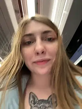 Sunny___Bunny webcam