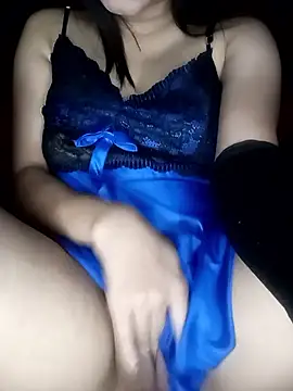 Webcam Model (Sonalisiya)  is live.Free join now!