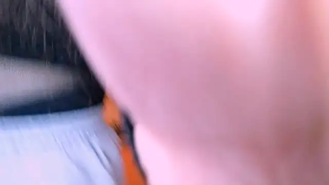 DierdreCousineau webcam