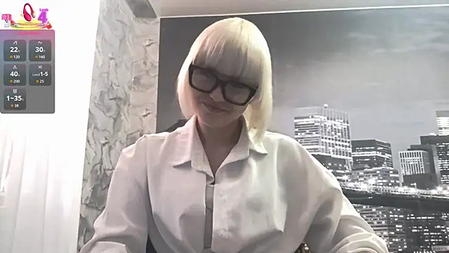 ElenoreVogtman webcam