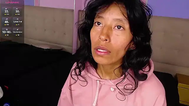 karolinee_66_ webcam