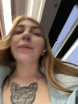 Sunny___Bunny webcam