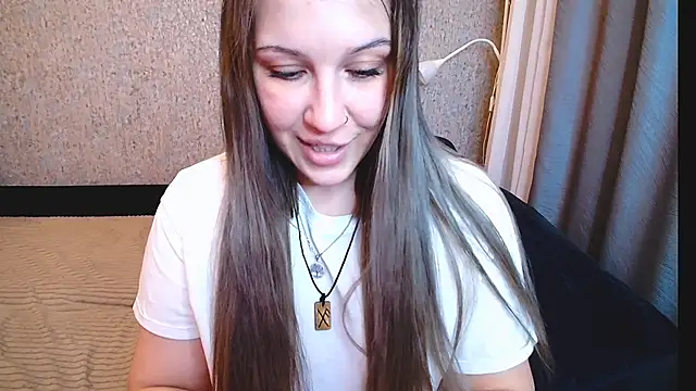 cherryzlata - CherryZlata's free webcam