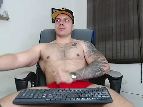 Noah_Swagger_ webcam