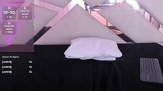 sophie_pariss webcam