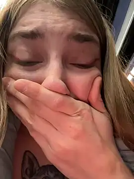 Sunny___Bunny webcam