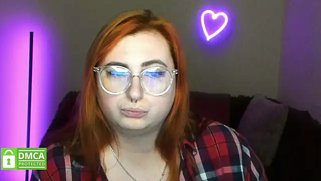 Alicia_love00 webcam