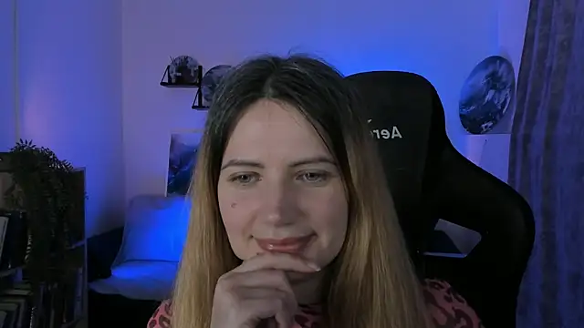 aleksalaurent - AleksaLaurent's free webcam