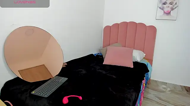 julieth_sanzz webcam