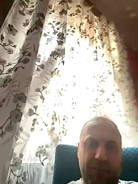 Lecatore80 live cam screenshot male from Italy on PornFZ – Fast Free Porn & Live Cams