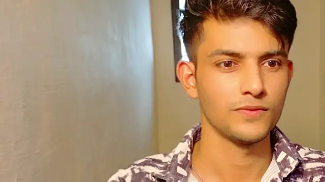 Darkie_07's live cam