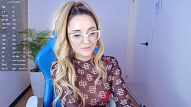 _mi1a_ - _Mi1a_'s free webcam