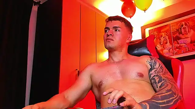 ALPHA_DOMINUS_ webcam