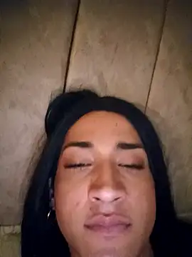 Dilan_Hockins webcam