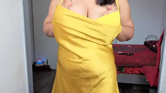 HotSpicyGujju webcam