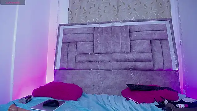 chayli_x - Chayli_x's free webcam