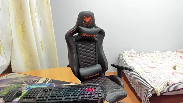 iliaskrislove webcam