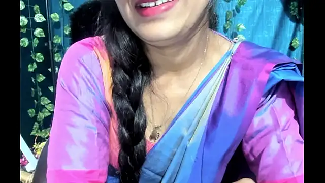 Forever_Love2025 webcam