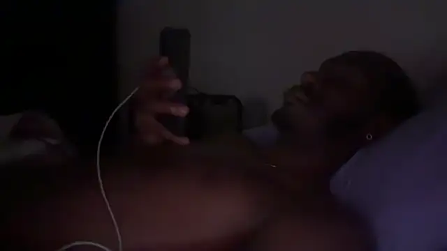 Cyberkennywrld webcam