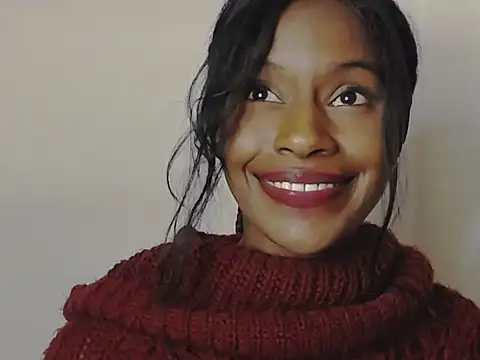 Aliis_Love webcam stripchat model stream image