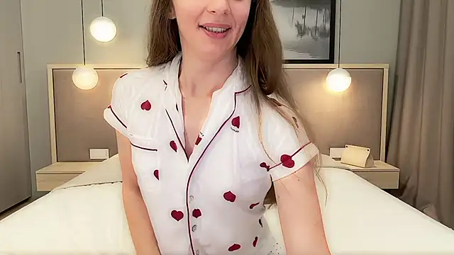 ShySchoolGirl webcam