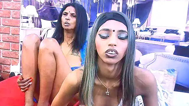 IndianSexySlender webcam