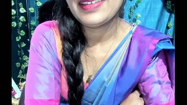 Forever_Love2025 webcam