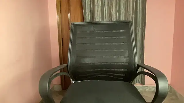 your_cute_girl webcam