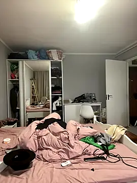 bunnythetailor webcam