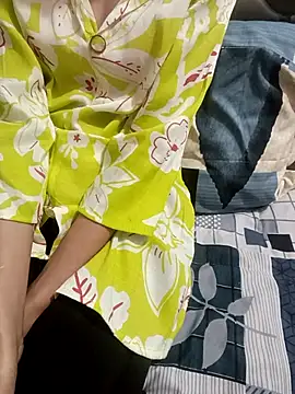 Amisha_Lovely webcam