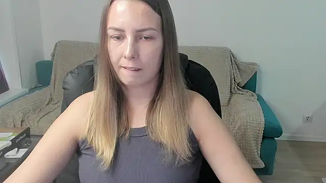 mia_shy1 - Mia_shy1's free webcam