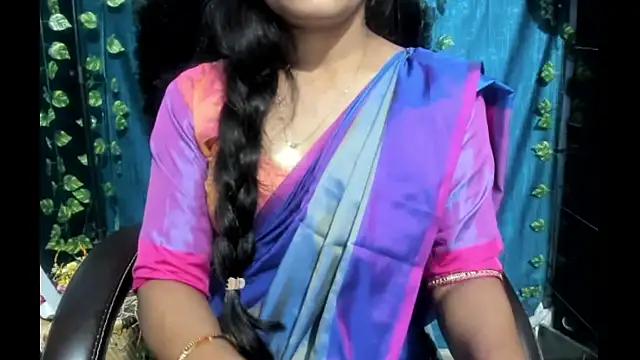 Forever_Love2025 webcam