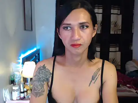 yourcutieslut87 webcam