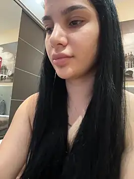 Webcam Model (Samira30)  is live.Free join now!