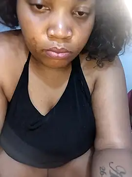 BeverlyQueen14 webcam