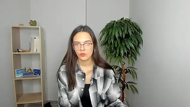 CorrinaHowery webcam