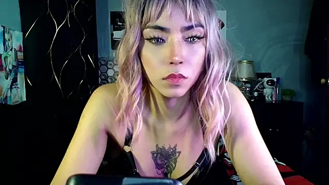 Hot_Metallica69 webcam