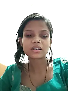 Webcam Model (Komal0099) is live