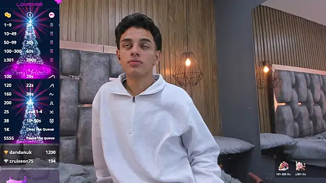 owen__johnson webcam