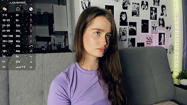 lovelyalivia (F teen) - Take off my shorts <3