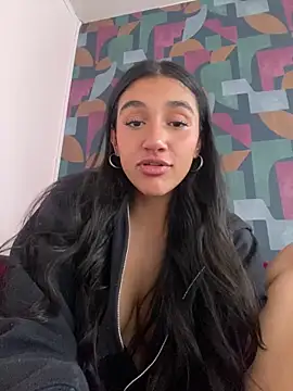 ValentiinaCruz webcam