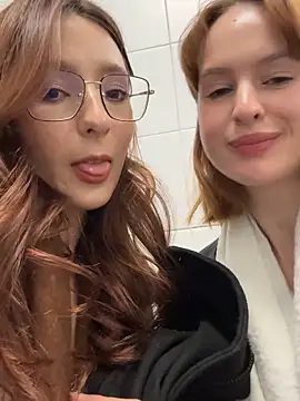 lillukatten (F teen) - 🔥SPREAD PUSSY WIDE CLOSEUP!🔥