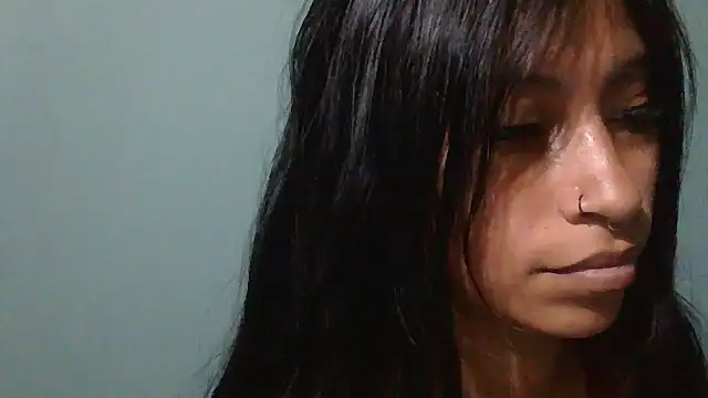 Pocahontas_tw webcam