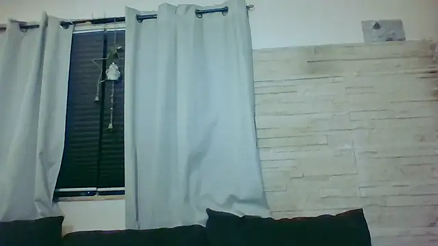 DevilsAngel13 webcam