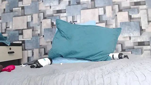 angel_dthroatt webcam